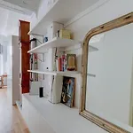 Honore Nest - Elegant 1br Unit In Saint-honore District *