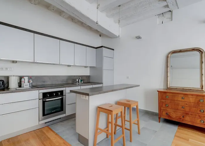 Апартаменты Honore Nest - Elegant 1br Unit In Saint-honore District Париж